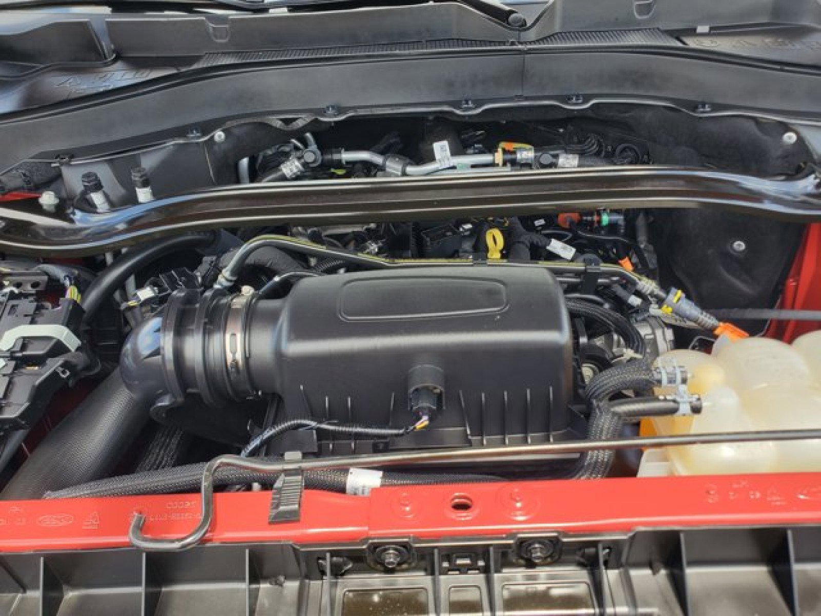 Certified 2023 Ford Explorer ST-Line w/ Class IV Trailer Tow Package RWD image 38