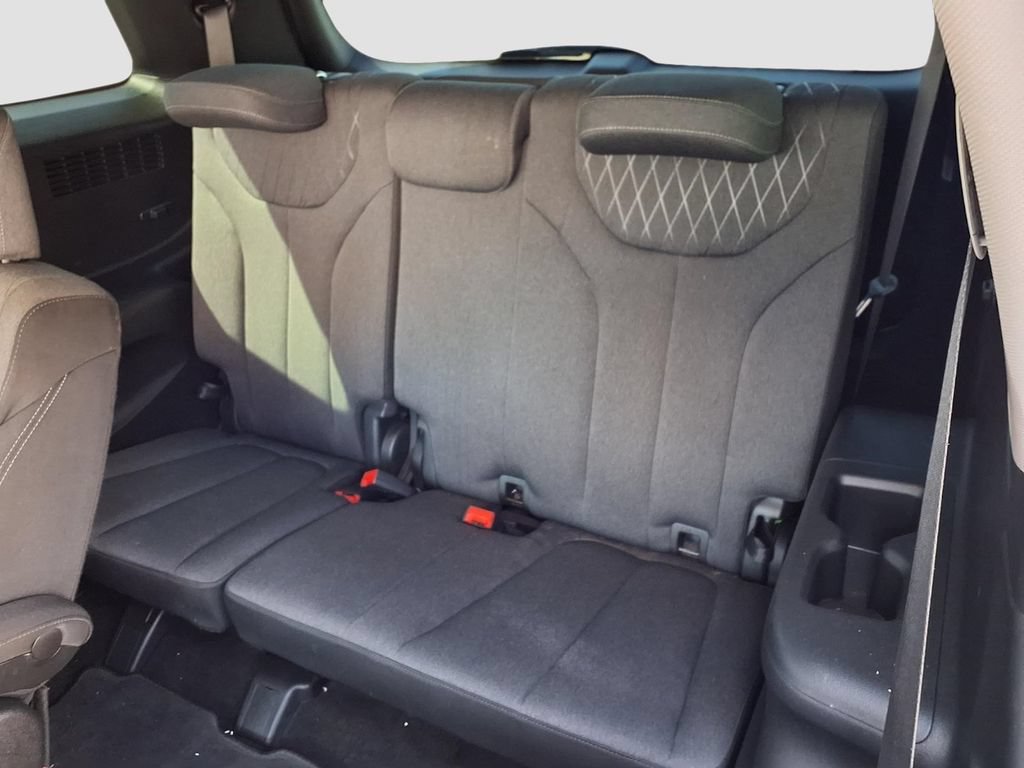 Used 2022 Hyundai Palisade SEL w/ Cargo Package FWD image 28