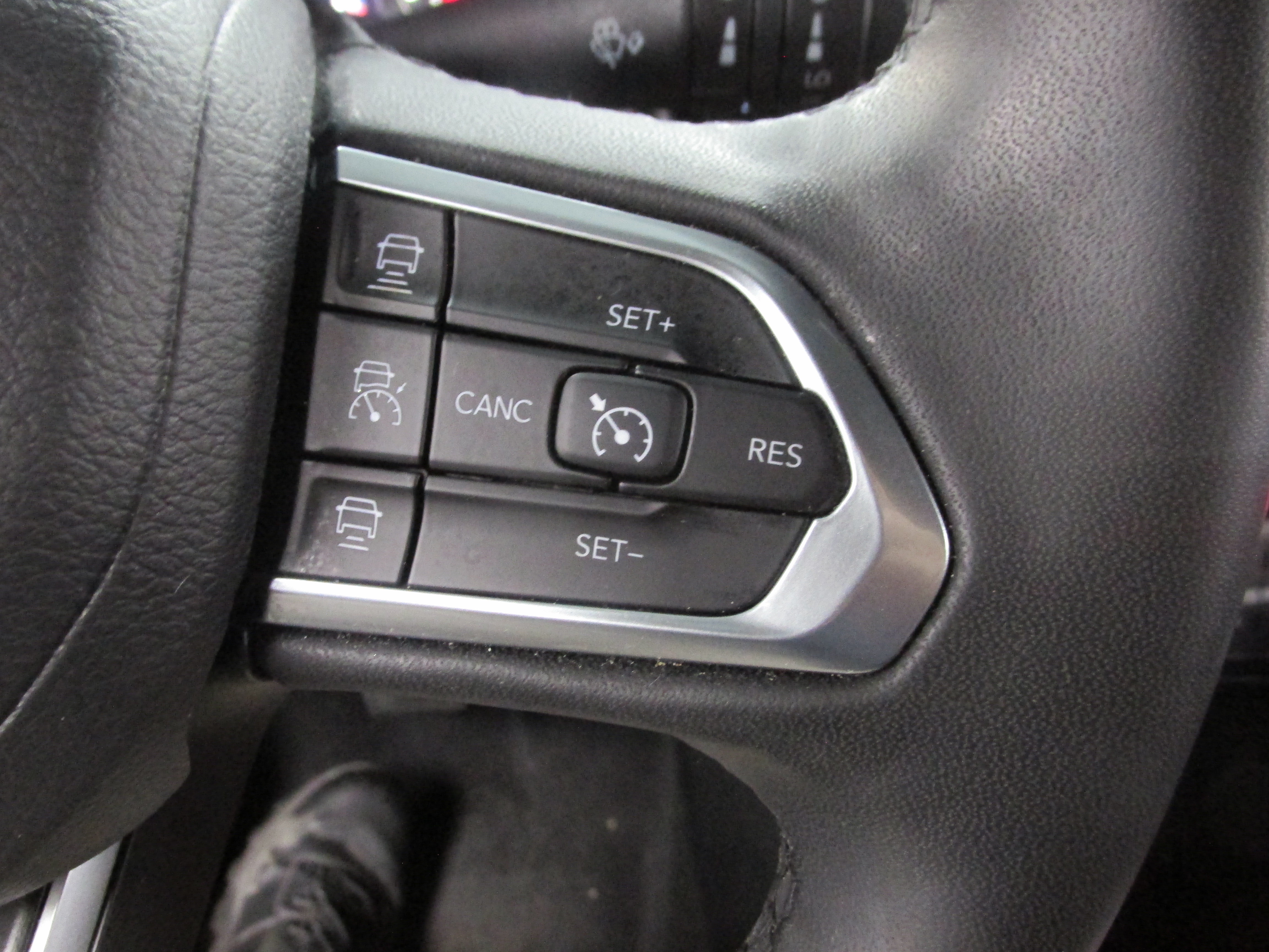 Used 2024 Jeep Compass Limited AWD/4WD image 32