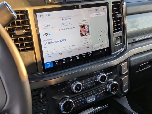 Certified 2024 Ford F250 Lariat w/ Chrome Package image 21