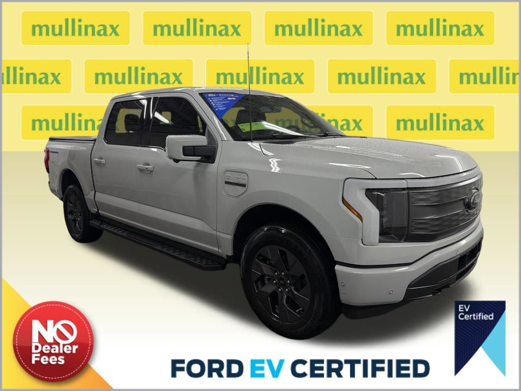 Certified 2023 Ford F150 Lightning Lariat w/ Equipment Group 511A High image 6