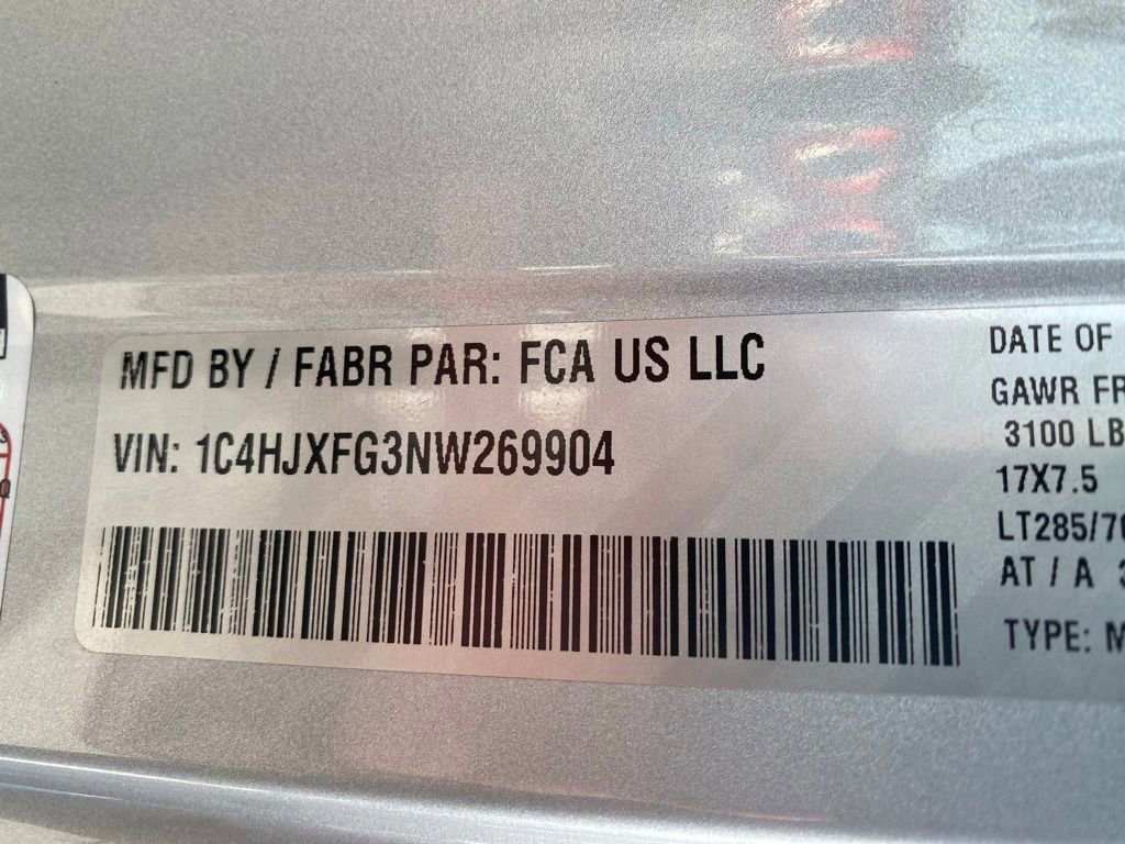 Used 2022 Jeep Wrangler Unlimited Rubicon w/ LED Lighting Group image 31