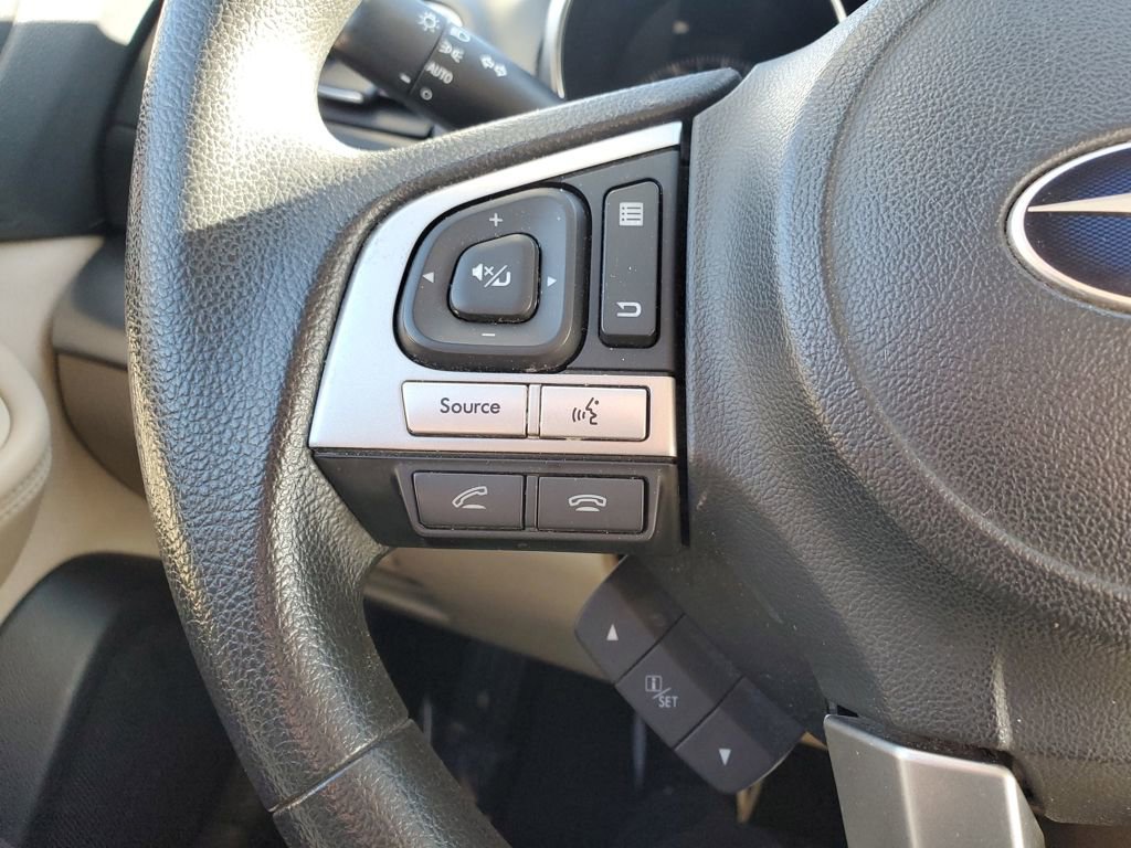 Used 2017 Subaru Outback 2.5i image 16