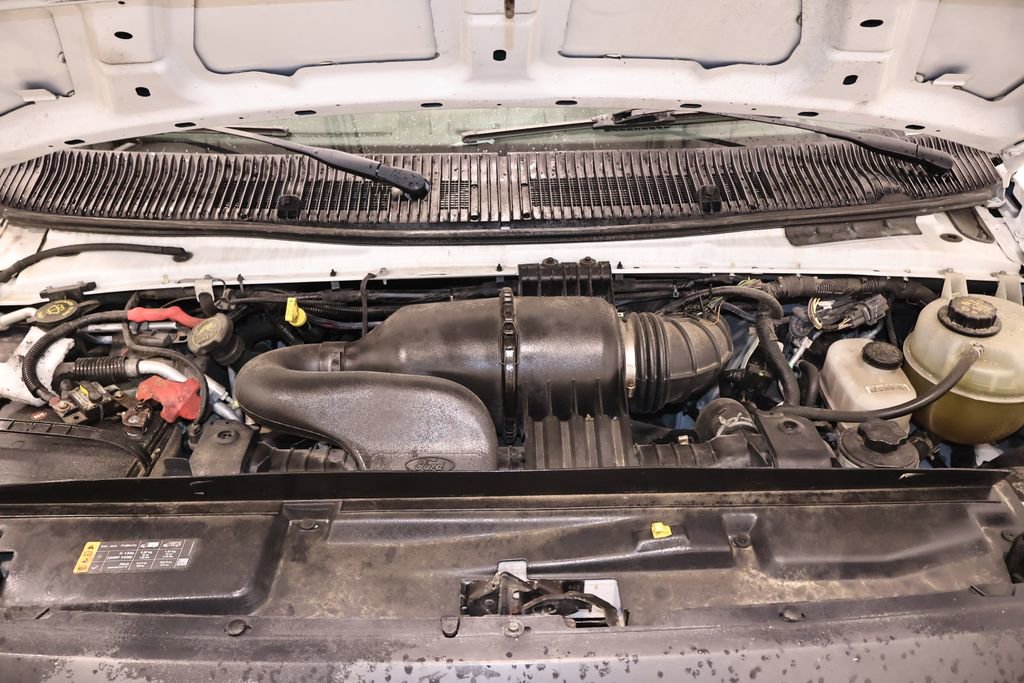 Certified 2019 Ford E-450 and Econoline 450 Super Duty w/ Power Windows & Locks Group RWD image 34