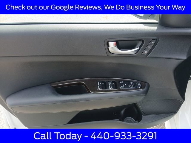 Used 2017 Kia Optima EX w/ Premium Package FWD image 16