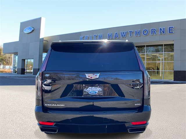 Used 2024 Cadillac Escalade Sport w/ Touring Package image 5