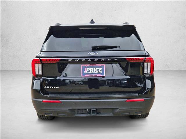 Certified 2025 Ford Explorer Active image 4