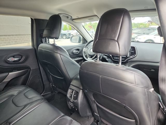 Used 2020 Jeep Cherokee Limited AWD/4WD image 27