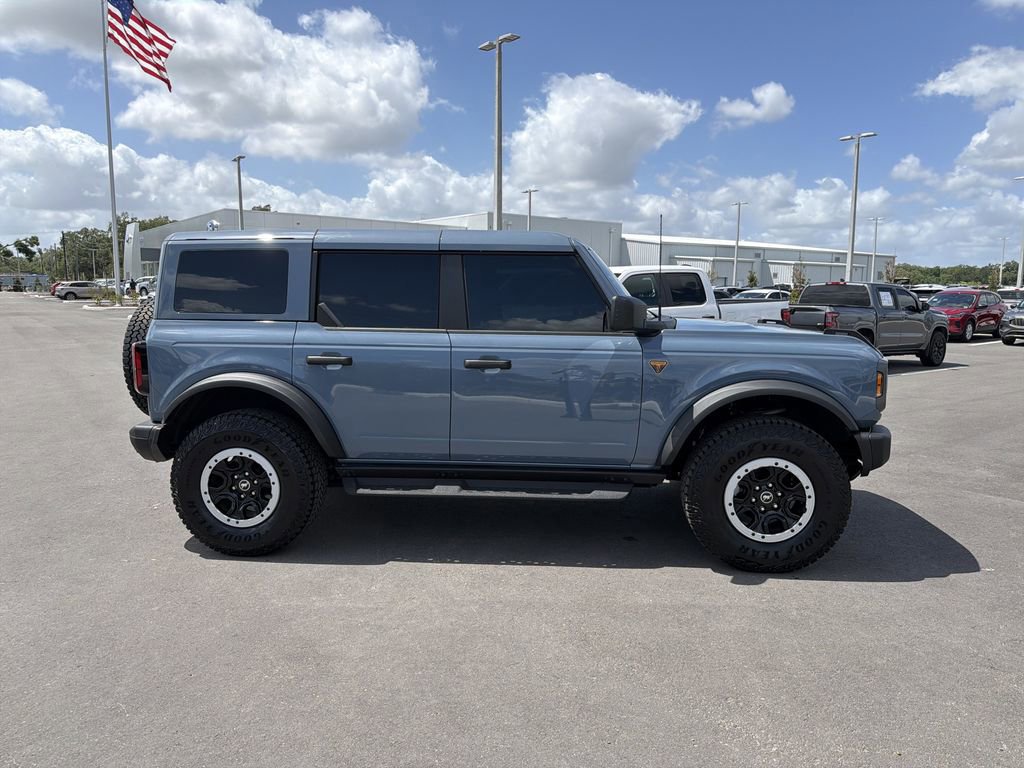 Certified 2025 Ford Bronco Badlands w/ Sasquatch Package image 3