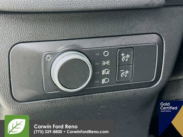 Certified 2022 Ford Escape SE w/ SE Sport Appearance Package image 14