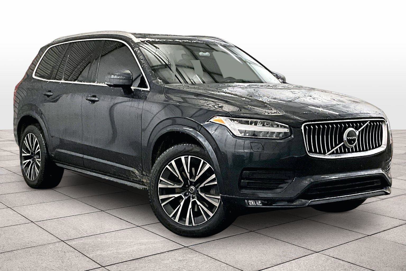 Used 2022 Volvo XC90 T6 Momentum w/ Advanced Package image 2