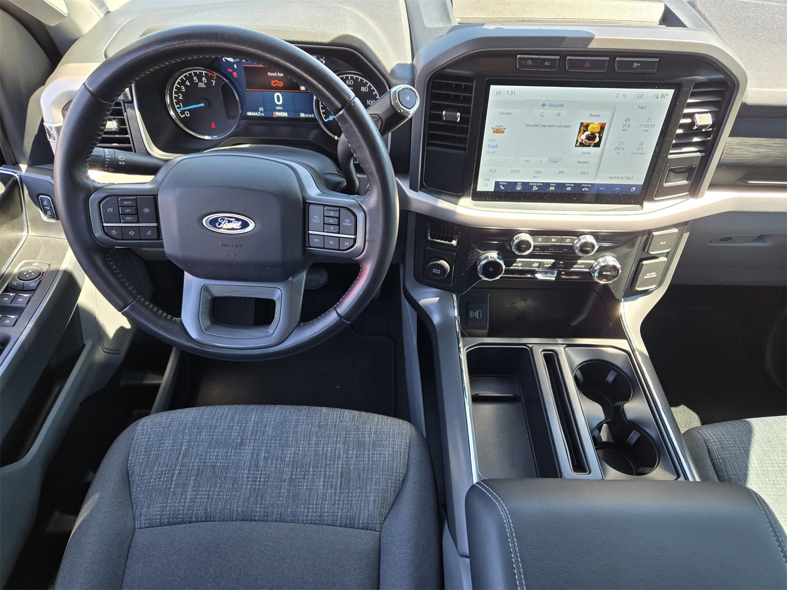 Certified 2022 Ford F150 XLT w/ Equipment Group 302A High image 26