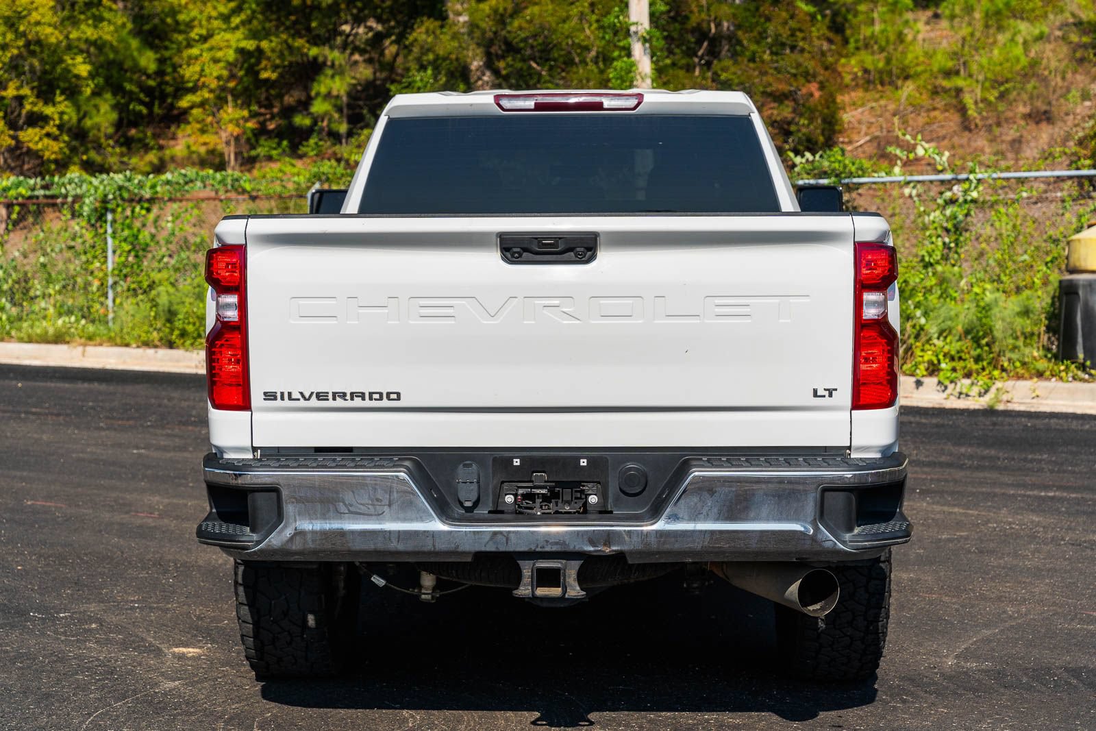 Used 2024 Chevrolet Silverado 2500 LT AWD/4WD image 6