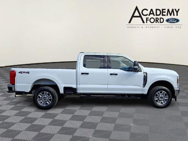 Certified 2025 Ford F250 XLT image 5