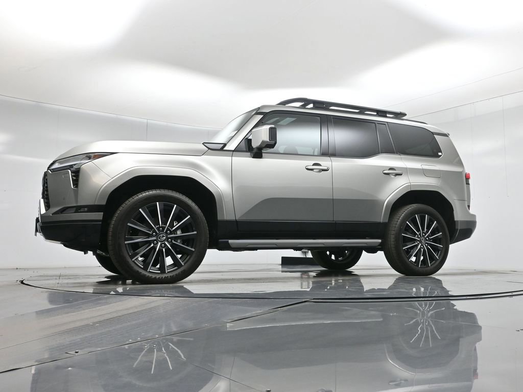 Used 2025 Lexus GX 550 image 24