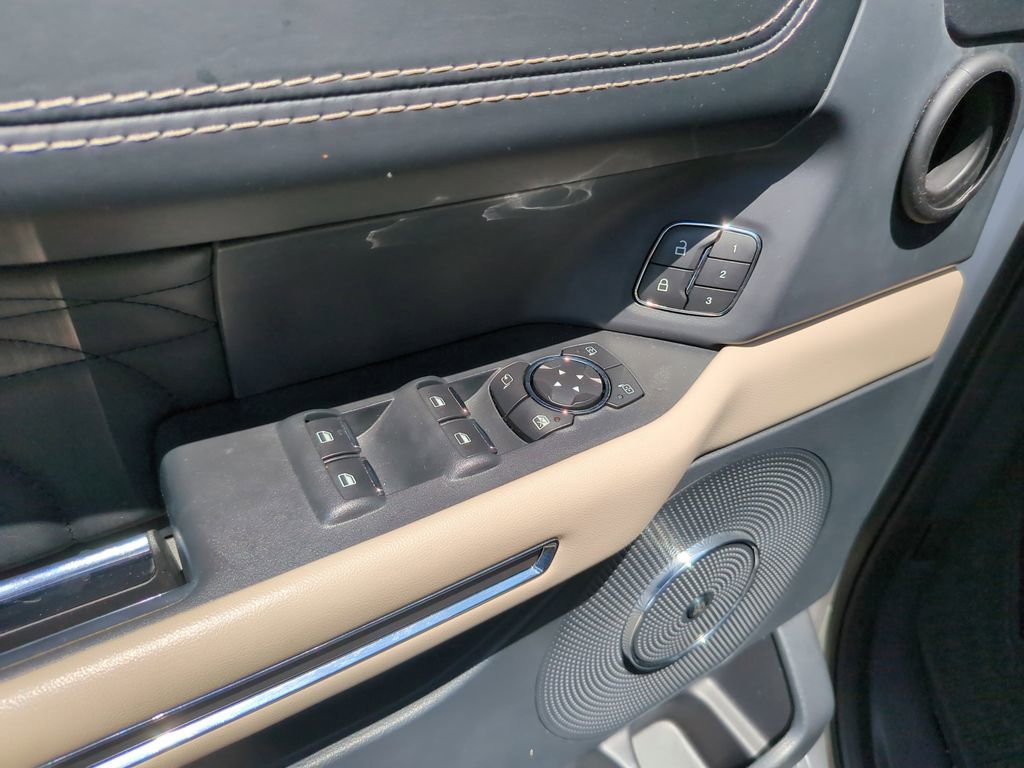 Certified 2022 Ford Expedition Platinum RWD image 21