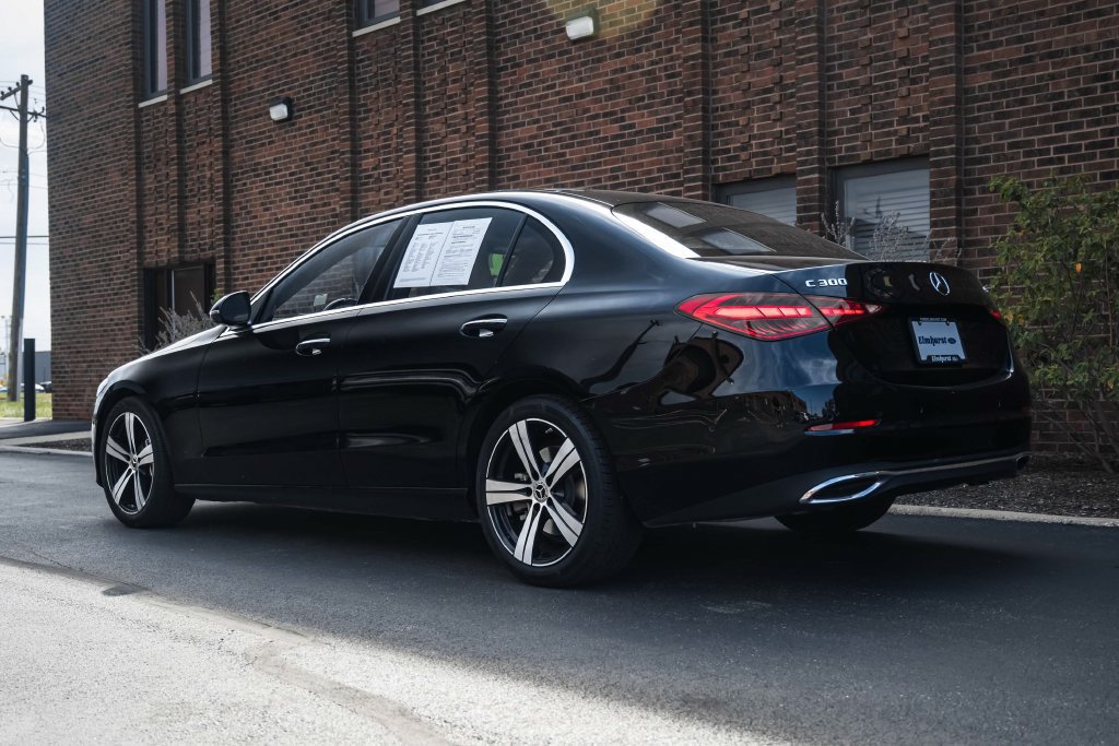 Used 2023 Mercedes-Benz C 300 4MATIC Sedan w/ Exclusive Trim Package image 4