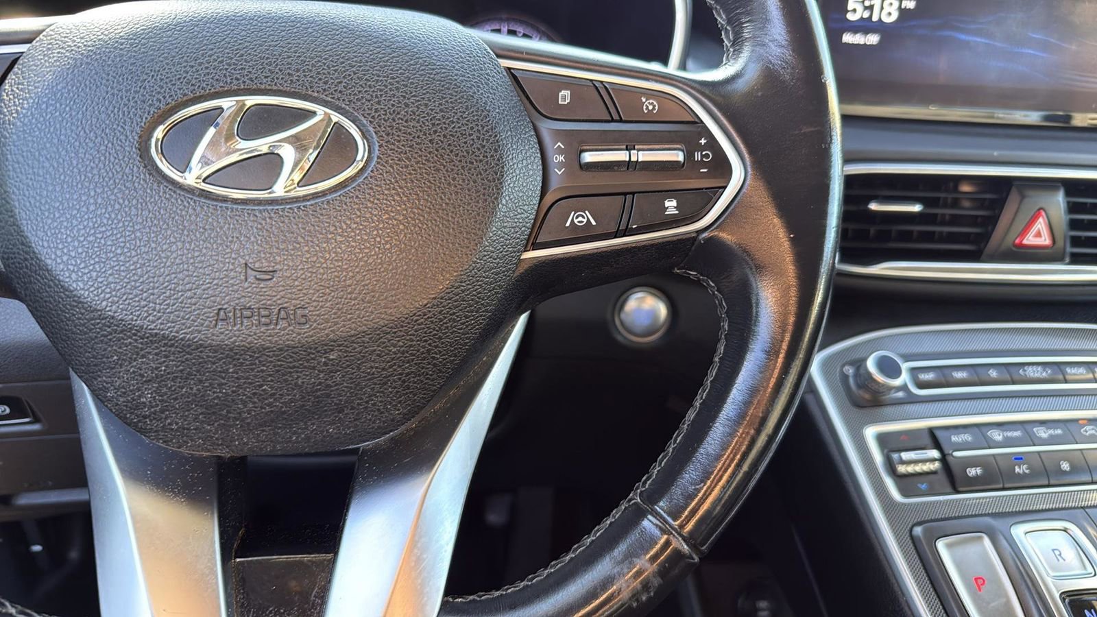 Used 2023 Hyundai Santa Fe SEL image 16