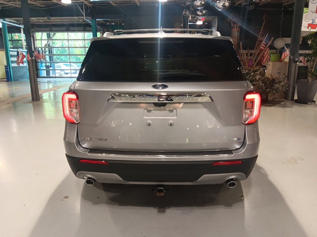 Certified 2020 Ford Explorer Limited AWD/4WD image 12
