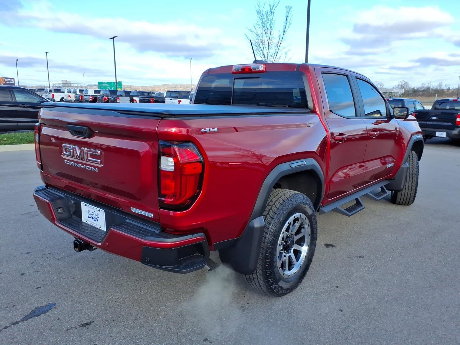 Used 2025 GMC Canyon Elevation w/ Convenience Package image 5