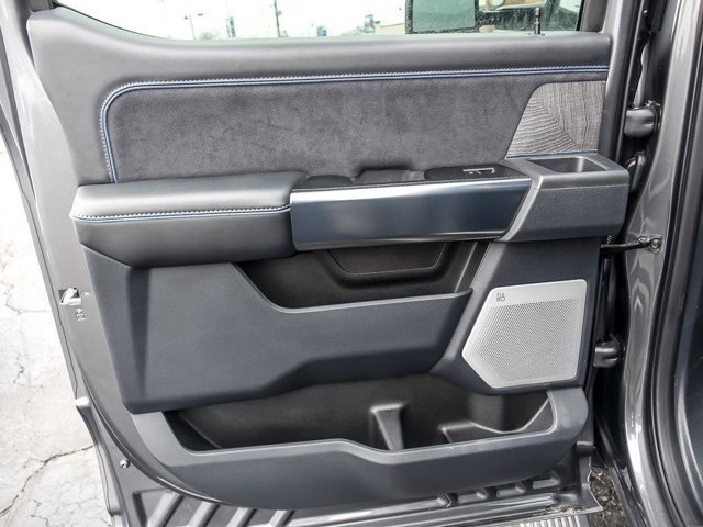 Certified 2025 Ford F250 Platinum image 29