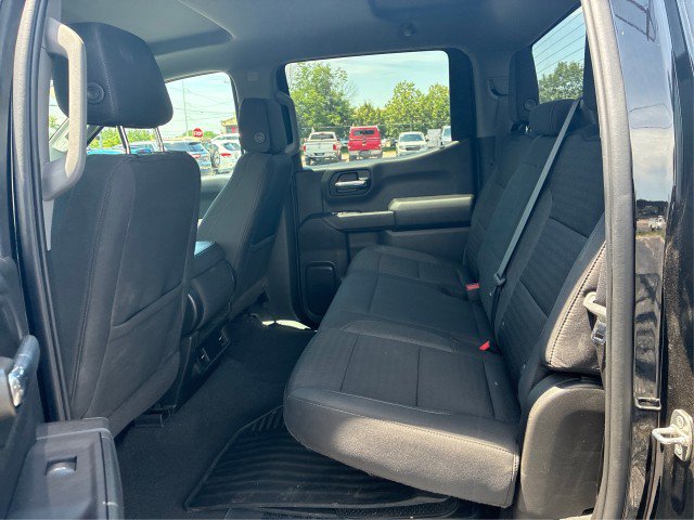 Used 2022 Chevrolet Silverado 1500 Custom Trail Boss w/ LPO, Dark Essentials Package AWD/4WD image 10