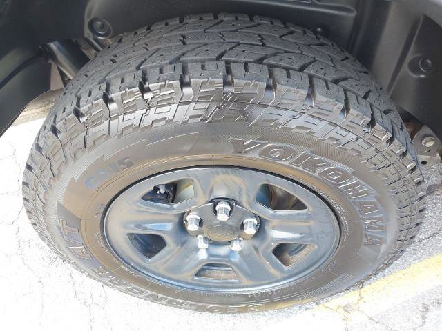Used 2018 Jeep Wrangler Sport AWD/4WD image 14
