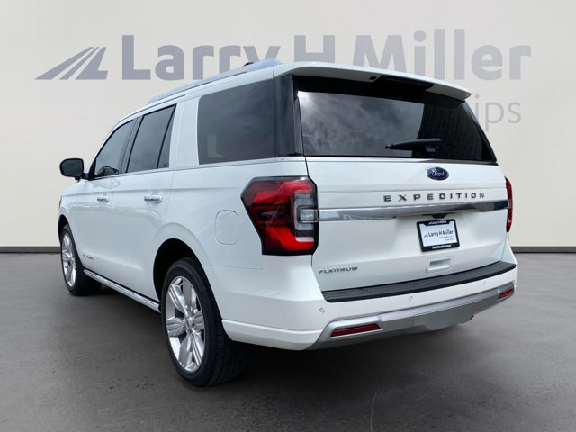 Certified 2023 Ford Expedition Platinum AWD/4WD image 3