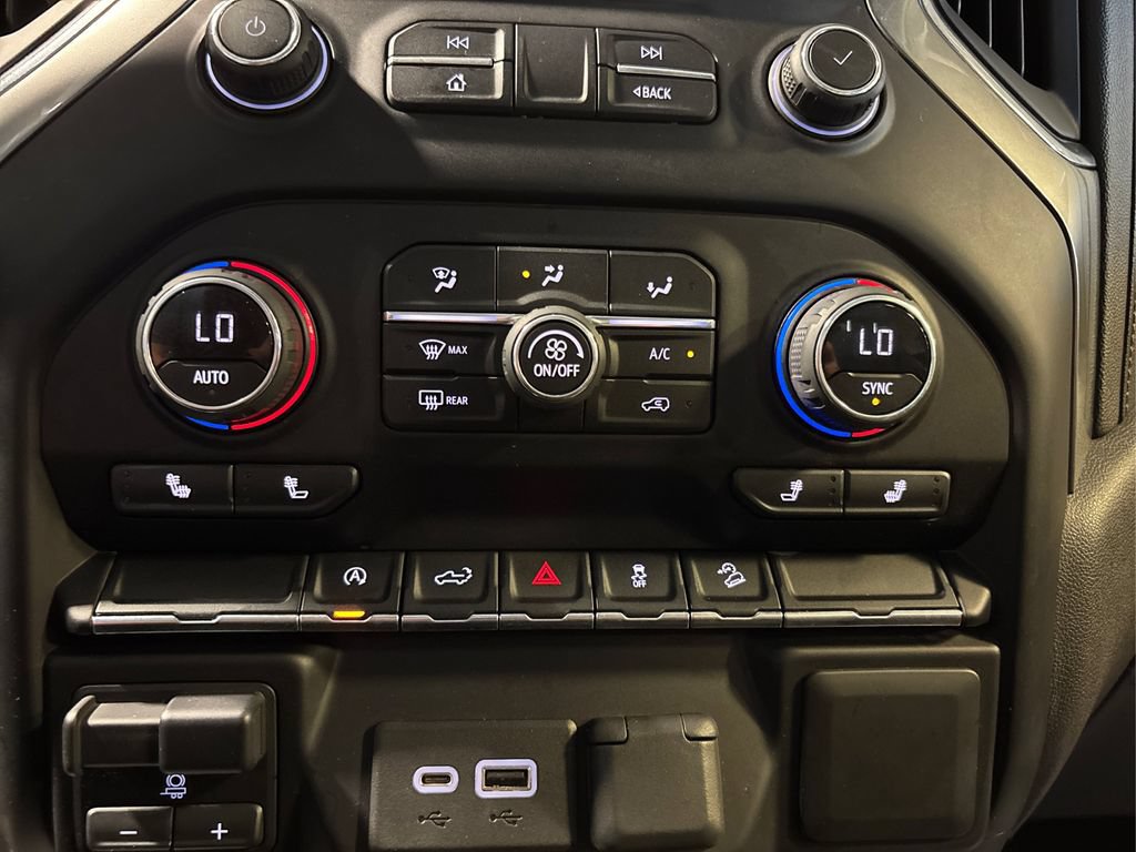 Used 2020 Chevrolet Silverado 1500 LT w/ All-Star Edition AWD/4WD image 35