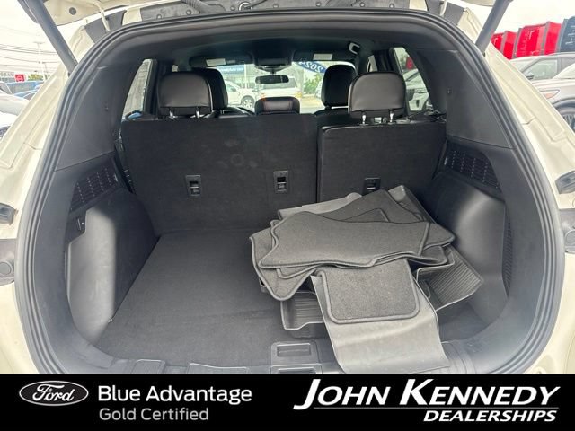 Certified 2024 Ford Escape ST-Line w/ Tech Pack #1 AWD/4WD image 24