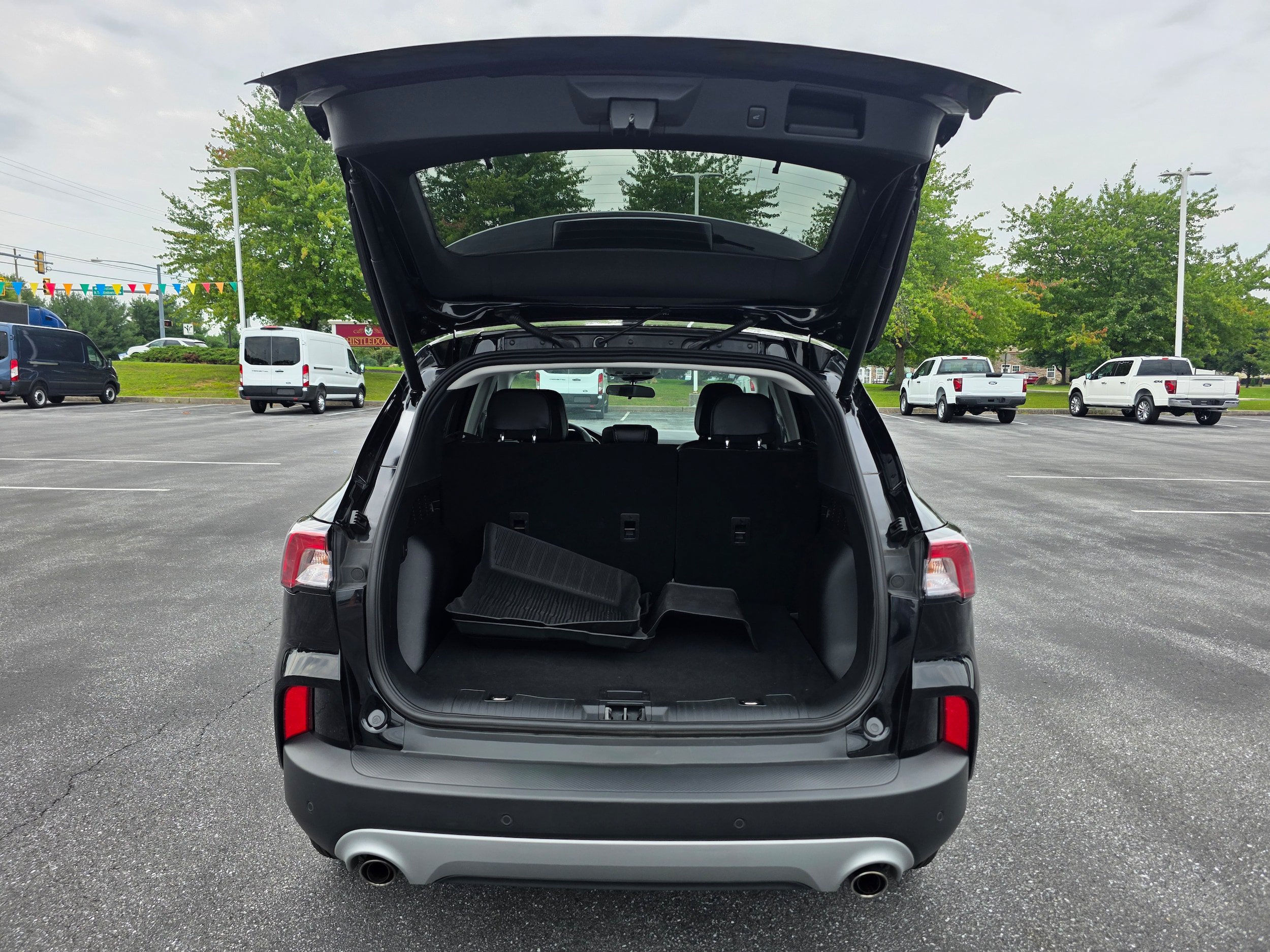 Certified 2022 Ford Escape SEL AWD/4WD image 9