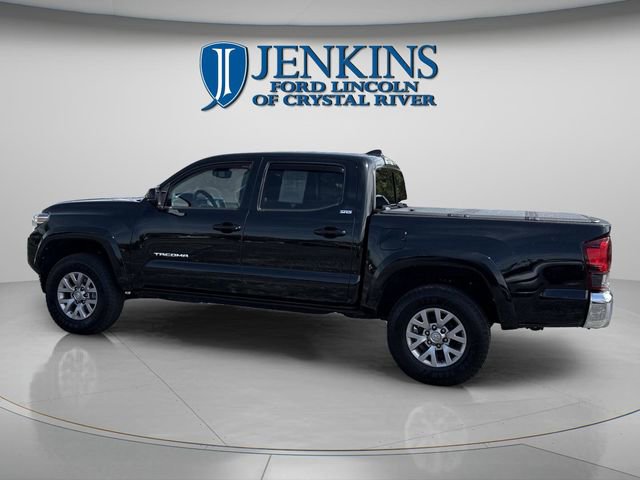 Used 2018 Toyota Tacoma SR5 RWD image 14