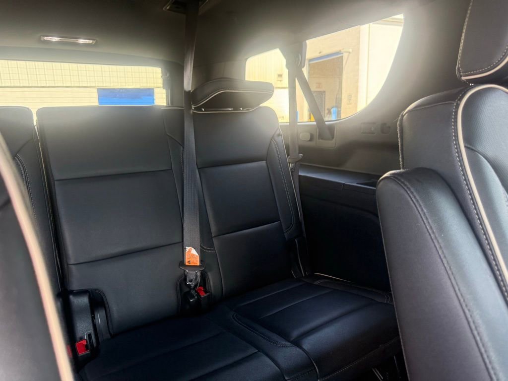 Used 2021 GMC Yukon XL SLT w/ SLT Premium Package AWD/4WD image 56