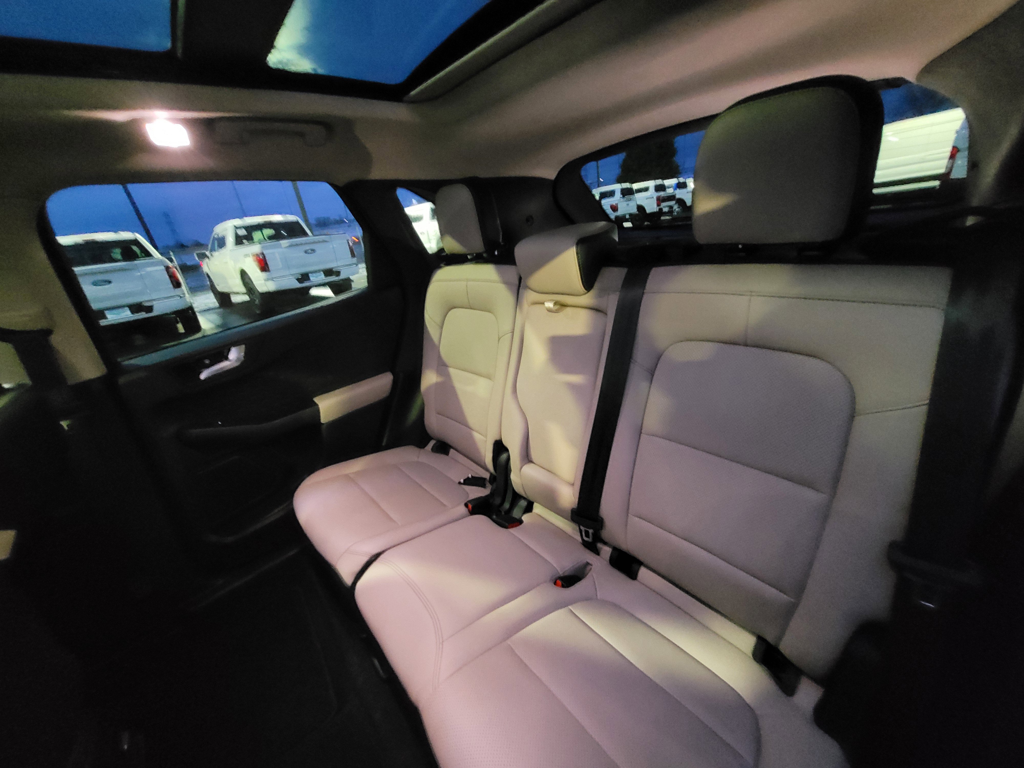 Certified 2020 Ford Escape SE Sport image 18