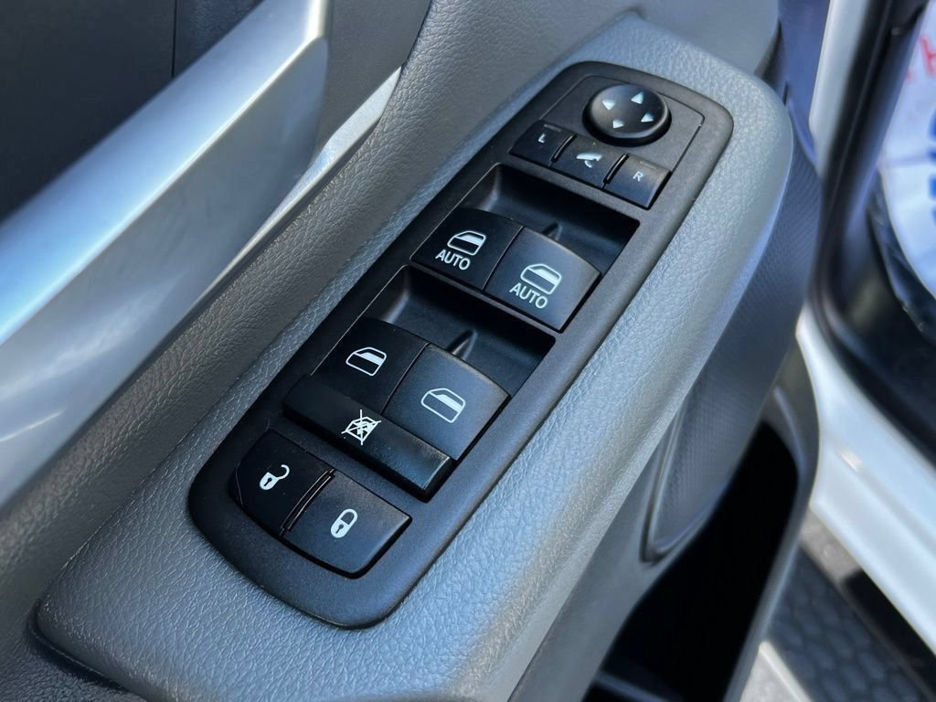 Used 2022 RAM 1500 Big Horn AWD/4WD image 12