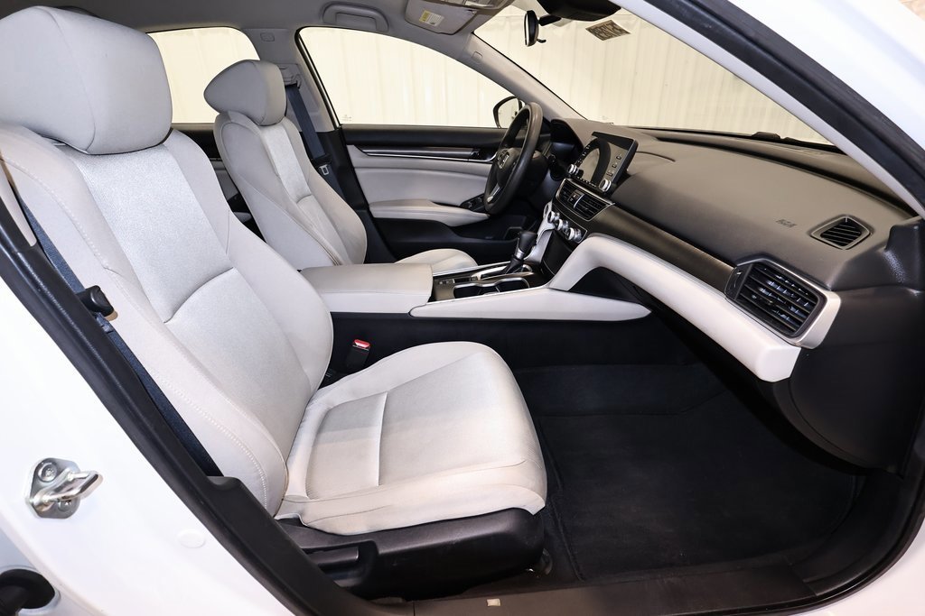 Used 2019 Honda Accord LX image 22