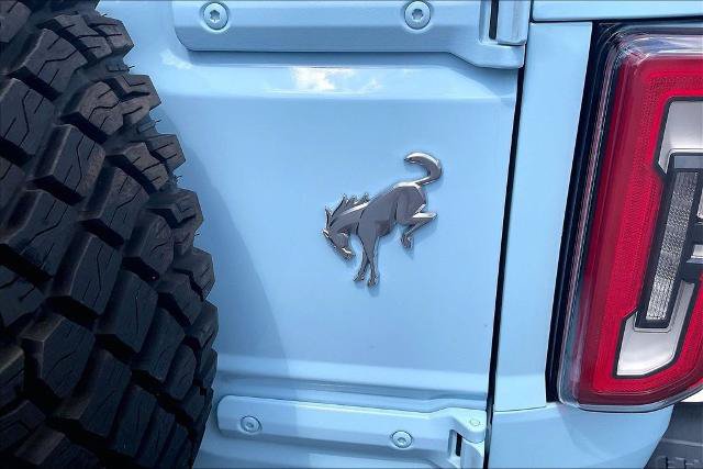 Certified 2023 Ford Bronco Heritage Edition AWD/4WD image 8