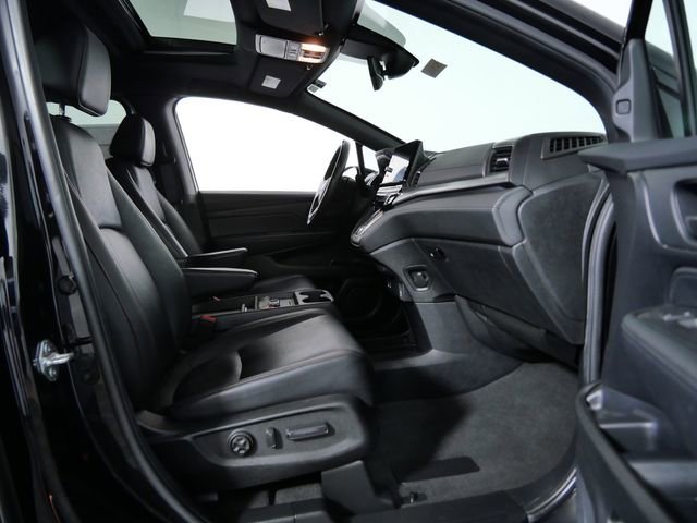 Used 2025 Honda Odyssey Sport-L image 11