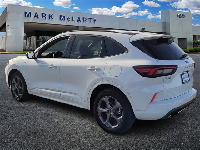 Certified 2023 Ford Escape ST-Line w/ Equipment Group 301A image 3