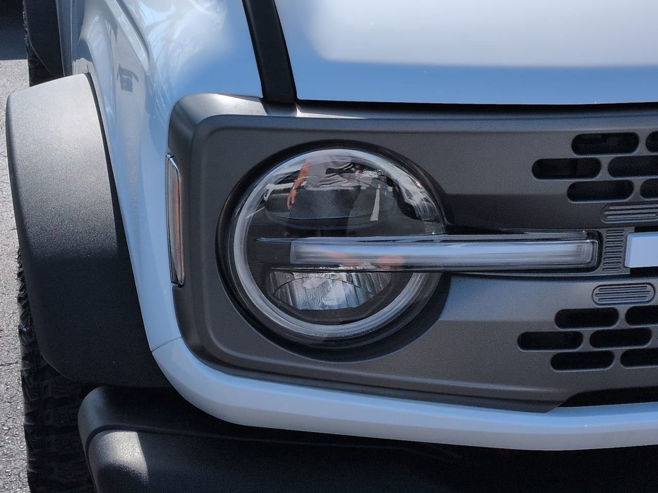 Certified 2025 Ford Bronco Badlands AWD/4WD image 9
