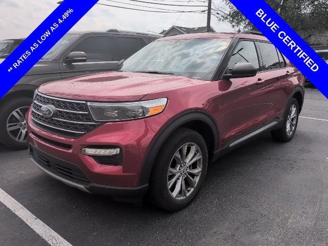 Certified 2023 Ford Explorer XLT w/ Equipment Group 202A AWD/4WD image 3