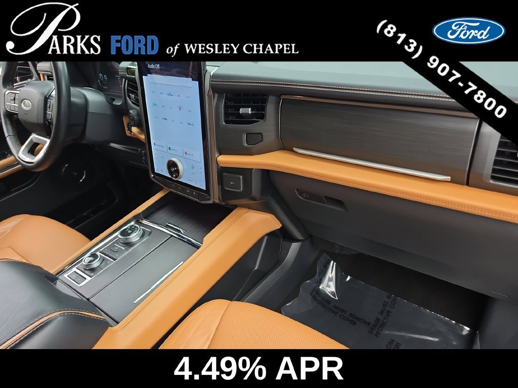 Certified 2024 Ford Expedition Platinum AWD/4WD image 11