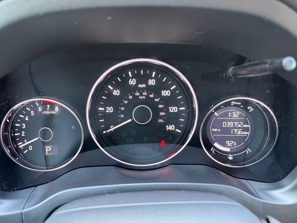 Used 2021 Honda HR-V Sport image 25
