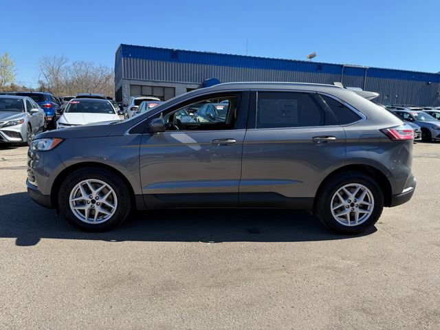 Certified 2021 Ford Edge SEL w/ Convenience Package AWD/4WD image 2