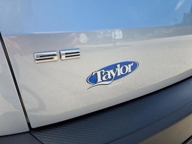 Certified 2022 Ford Escape SE w/ SE Sport Appearance Package image 32