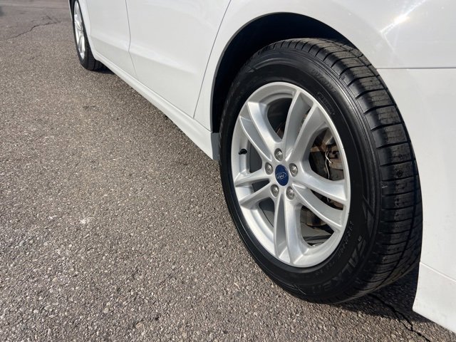 Certified 2018 Ford Fusion SE w/ Fusion SE Technology Package image 25