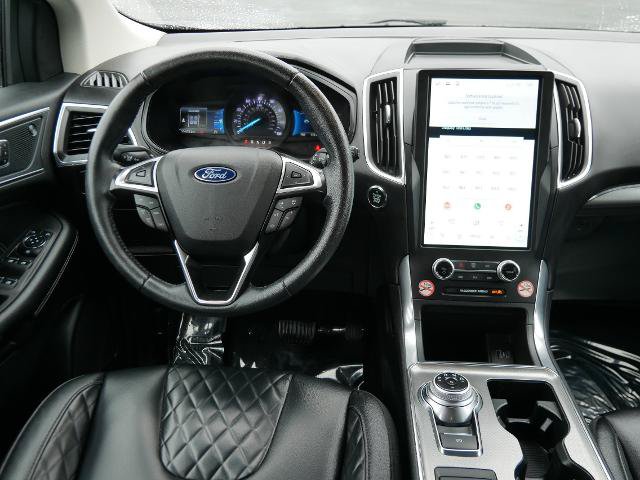 Certified 2024 Ford Edge Titanium AWD/4WD image 16