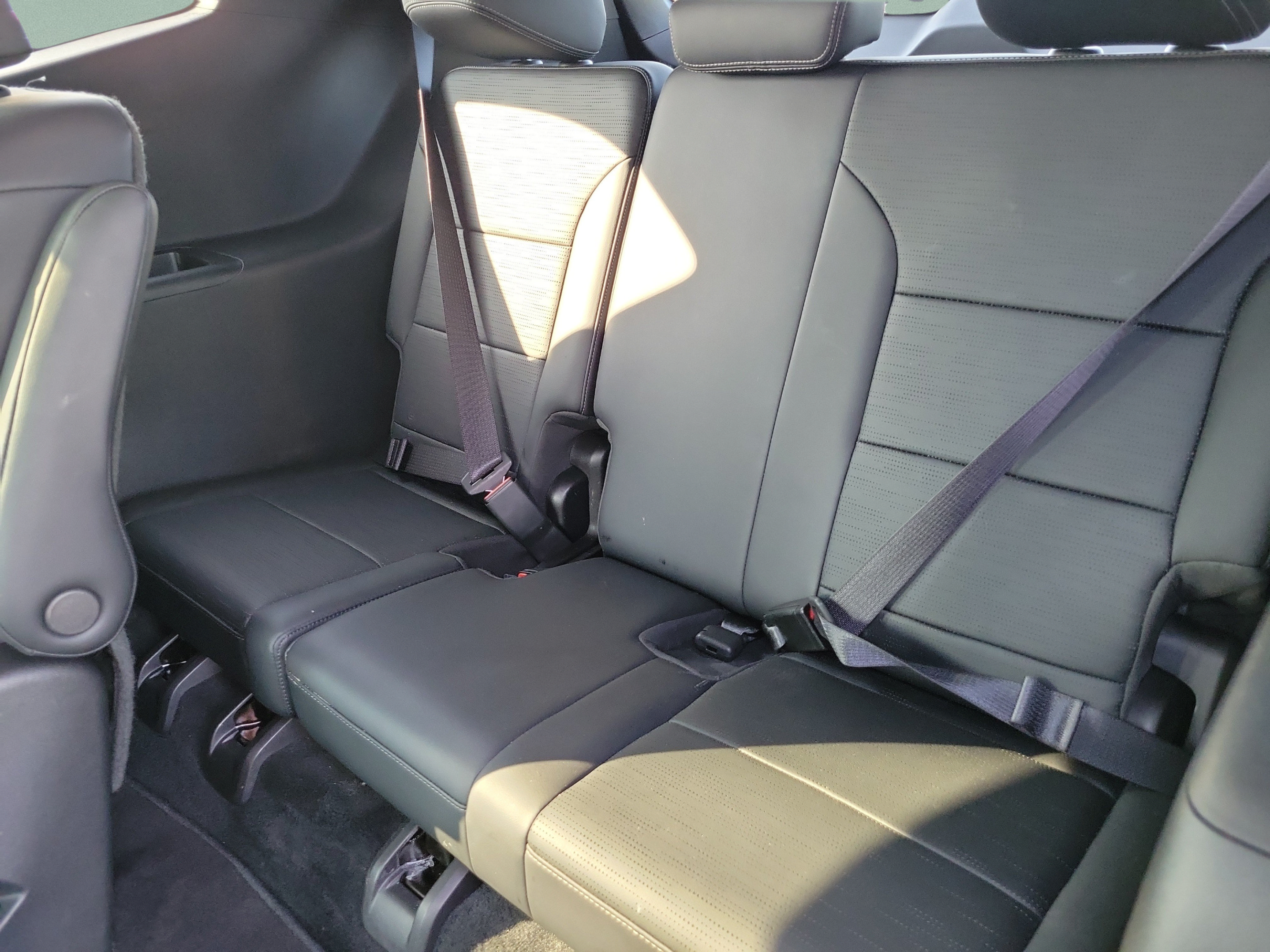 Used 2025 Buick Enclave Sport Touring FWD image 40