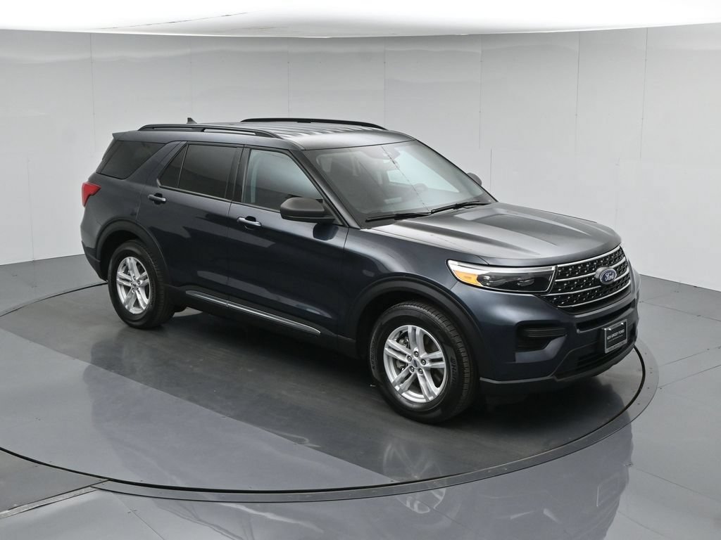 Certified 2023 Ford Explorer XLT RWD image 46