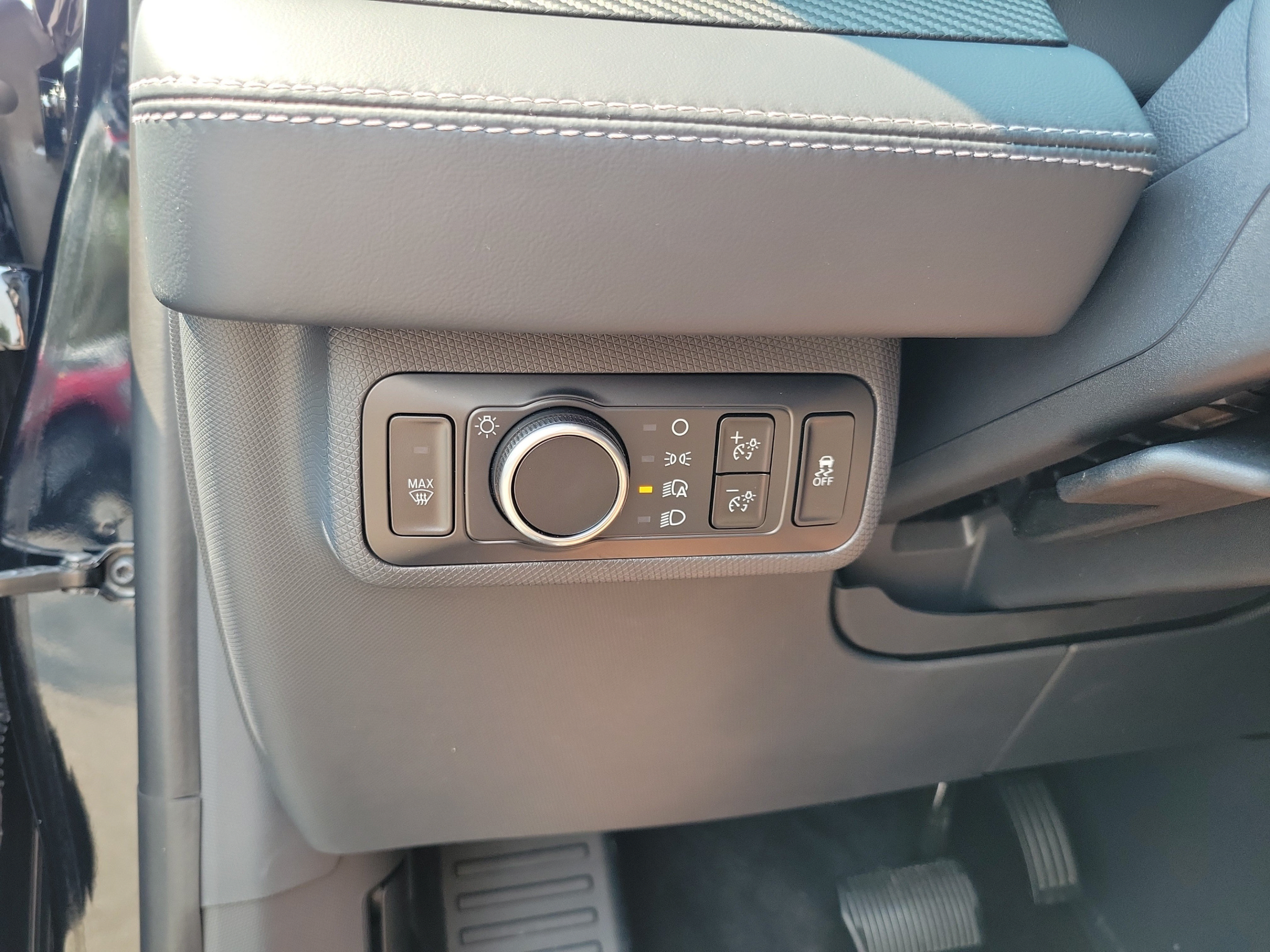 Certified 2024 Ford Mustang Mach-E Select w/ Comfort Package Lite RWD image 19